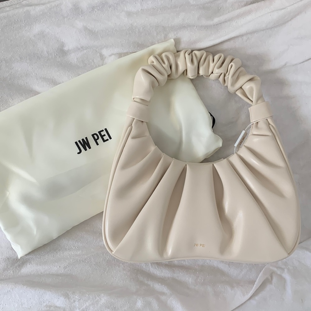 JW PEI Gabbi Bag Ivory